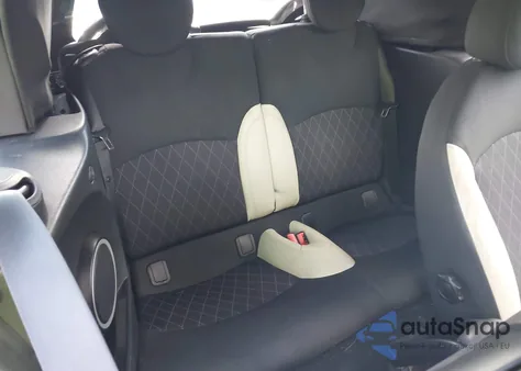 2012 Mini Cooper S из США, поврежденный, VIN WMWZP3C56CT250533